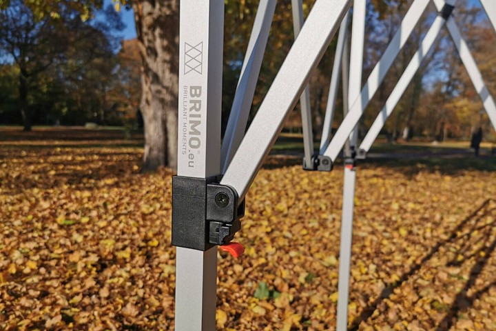 2mx2m sulankstoma palapinė reklamai