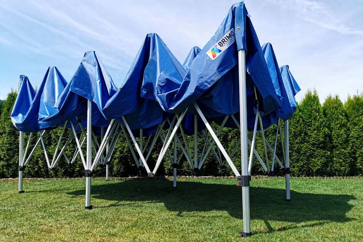 3x6 sodo parodų pavėsinė